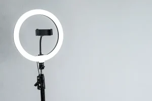 Ring Light para selfies e vídeos. Iluminação profissional.